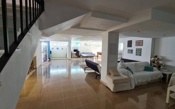 Property slide 31