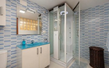 Property slide 39