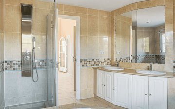 Property slide 34