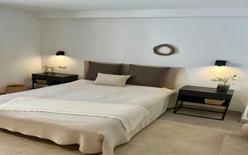 Property slide 12
