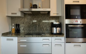 Property slide 21