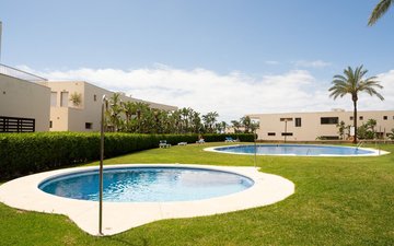 Property slide 46