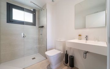 Property slide 19