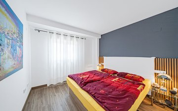 Property slide 10