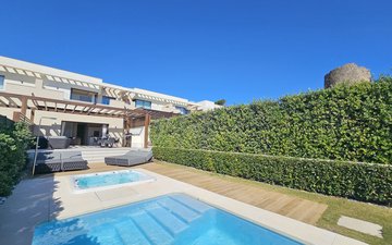 Property slide 19