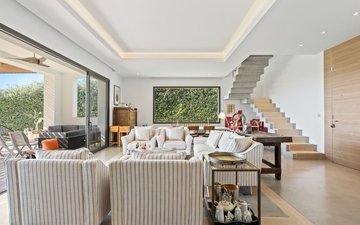 Property slide 15