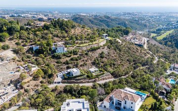 Property slide 18