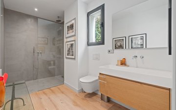 Property slide 19