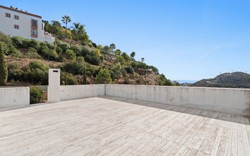 Property slide 33