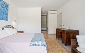 Property slide 52