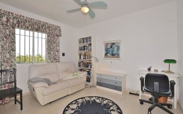 Property slide 36