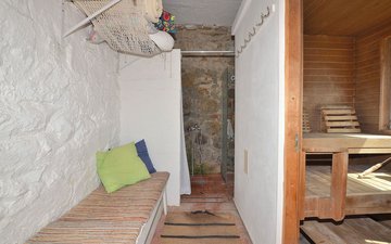 Property slide 50