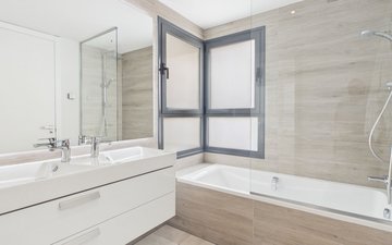 Property slide 20