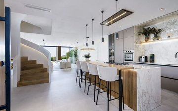 Property slide 10