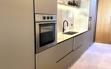 Property slide 14