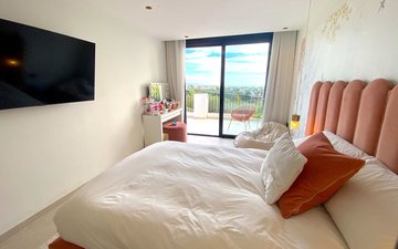 Property slide 36