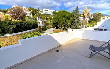 Property slide 52