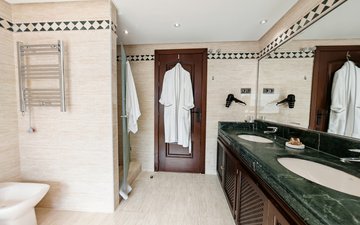Property slide 16