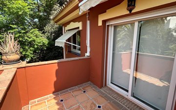 Property slide 52