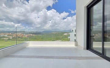 Property slide 46