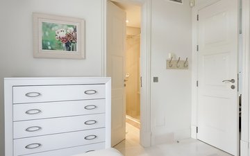 Property slide 39