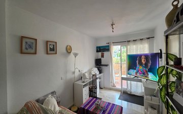 Property slide 16