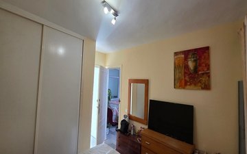 Property slide 20