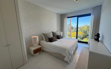 Property slide 21