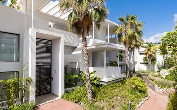 Property slide 40