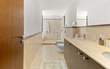 Property slide 20