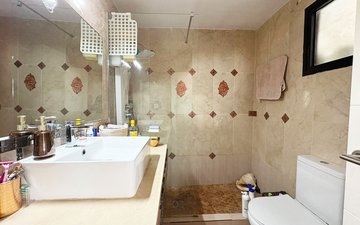 Property slide 18