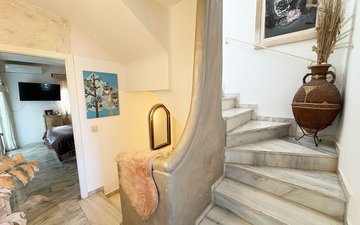 Property slide 21