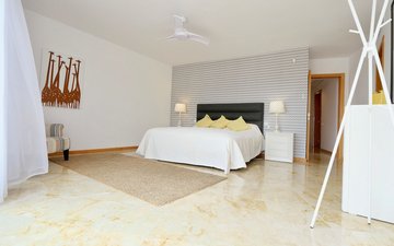 Property slide 7