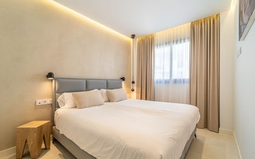 Property slide 33