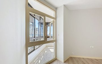 Property slide 6