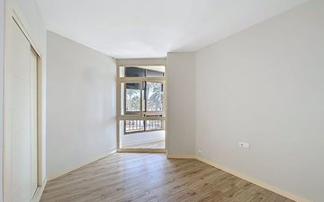 Property slide 7