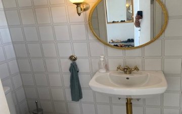 Property slide 19