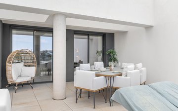 Property slide 20