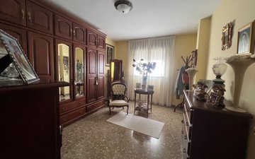 Property slide 31