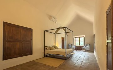 Property slide 48