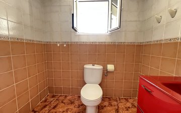 Property slide 11