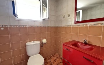 Property slide 12