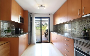 Property slide 10