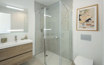 Property slide 15