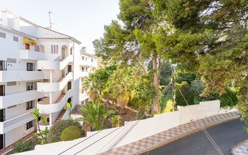 Property slide 22