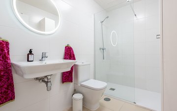 Property slide 17