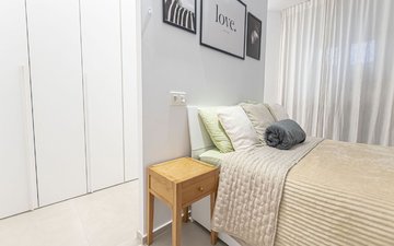 Property slide 14