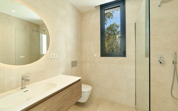 Property slide 25