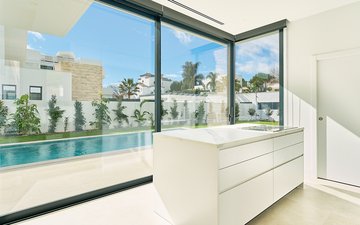 Property slide 6