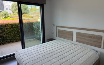 Property slide 16